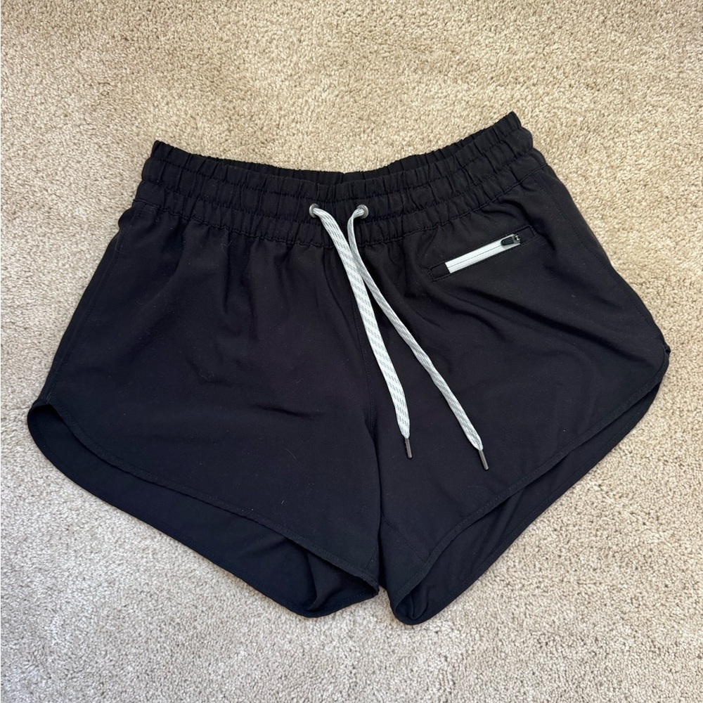 Vuori Clementine 2.0 XS 4” Black